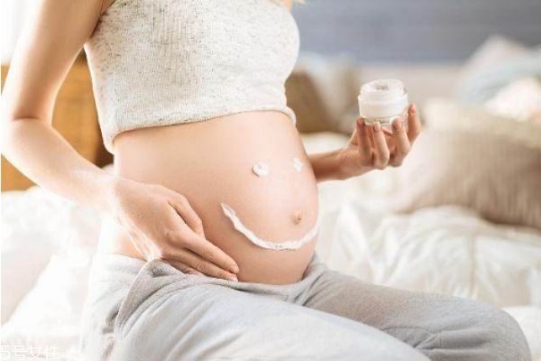 妊娠紋可以祛除嗎 教你怎么預防妊娠紋生長
