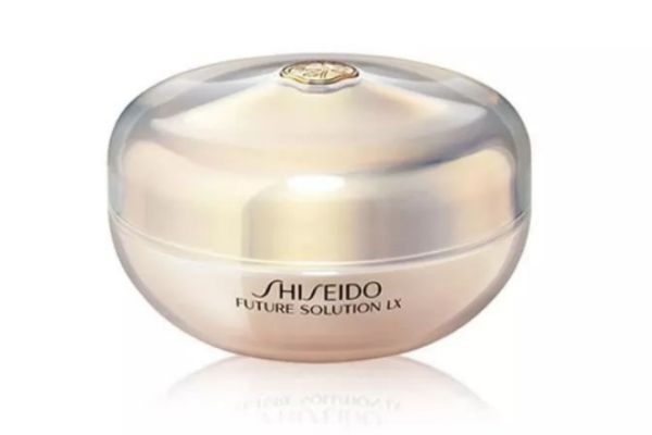 皮膚黃應(yīng)該用什么蜜粉 如何根據(jù)膚色挑選蜜粉顏色 皮膚黃應(yīng)該用什么蜜粉 如何根據(jù)膚色挑選蜜粉顏色