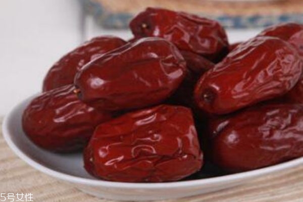 駿棗和灰棗有何不同 你能區(qū)分這些紅棗嗎 駿棗和灰棗有何不同 你能區(qū)分這些紅棗嗎