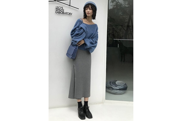 秋冬中長(zhǎng)裙子怎么穿好看 秋冬中長(zhǎng)裙子搭配指南
