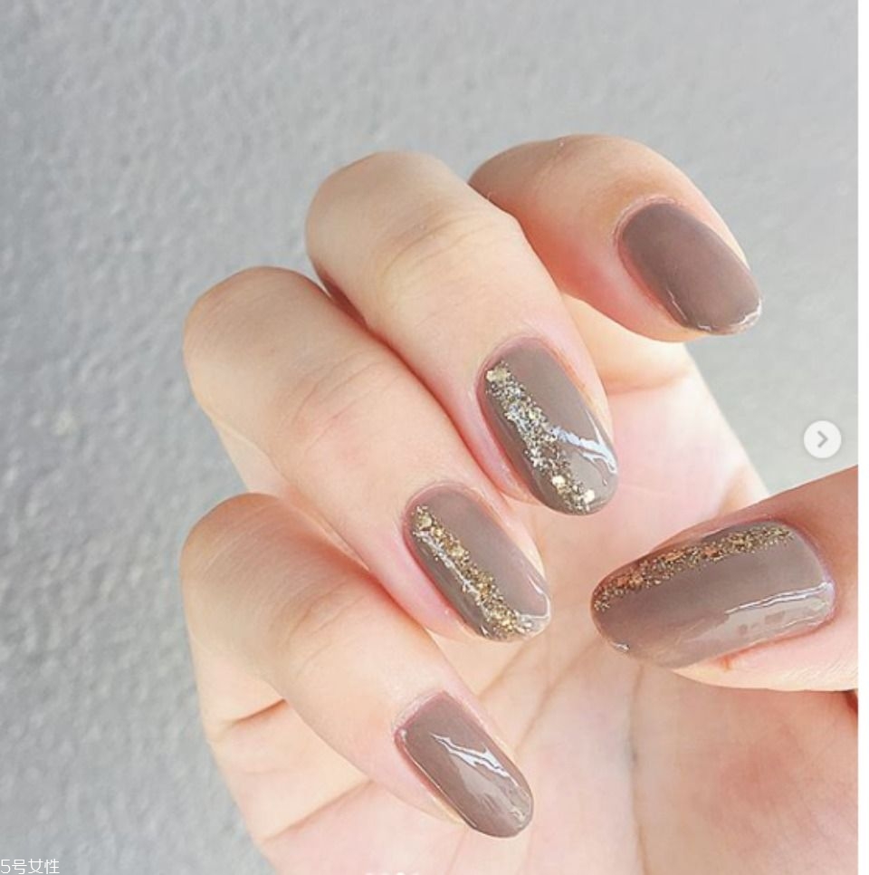 棕色指甲油哪個牌子好 5款開架棕色指甲油推薦 棕色指甲油哪個牌子好 5款開架棕色指甲油推薦