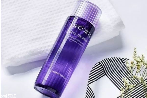 補(bǔ)水保濕的化妝水有哪些 日本最好用的化妝水推薦 補(bǔ)水保濕的化妝水有哪些 日本最好用的化妝水推薦