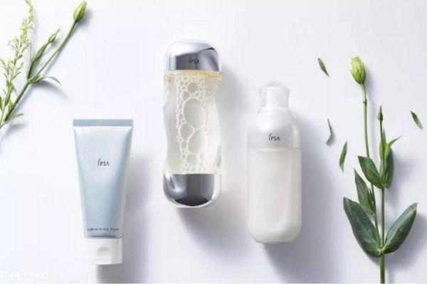 保濕補(bǔ)水面霜排行推薦 好用的日系人氣護(hù)膚品盤點(diǎn) 保濕補(bǔ)水面霜排行推薦 好用的日系人氣護(hù)膚品盤點(diǎn)