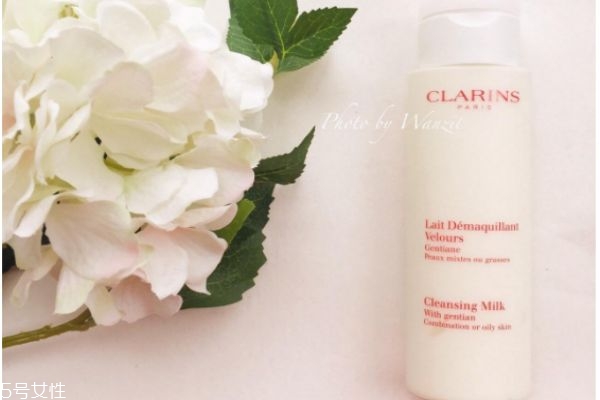 嬌韻詩(shī)白吸盤好嗎 嬌韻詩(shī)白吸盤和綠吸盤的區(qū)別 嬌韻詩(shī)白吸盤好嗎 嬌韻詩(shī)白吸盤和綠吸盤的區(qū)別