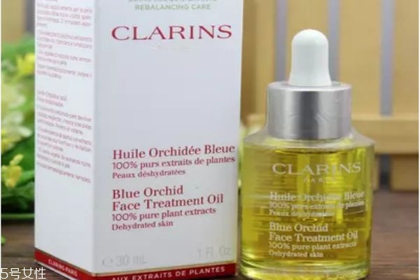 嬌韻詩蘭花油是精華嗎 嬌韻詩蘭花油效果