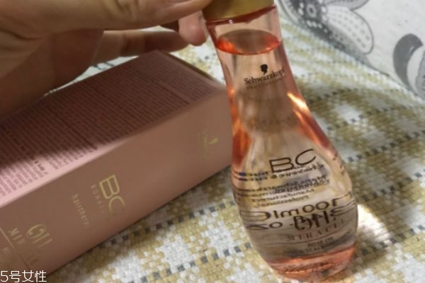 施華蔻玫瑰精油好用嗎 施華蔻玫瑰精油頭發(fā)精華液 施華蔻玫瑰精油好用嗎 施華蔻玫瑰精油頭發(fā)精華液