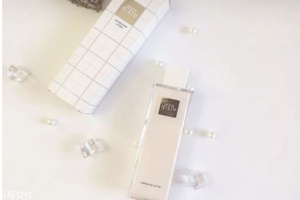 補(bǔ)水保濕的化妝水有哪些 日本最好用的化妝水推薦 補(bǔ)水保濕的化妝水有哪些 日本最好用的化妝水推薦