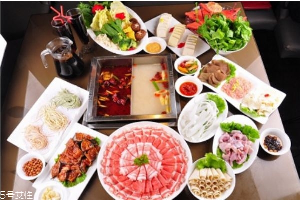 冬季吃火鍋好嗎?有哪些好處呢? 冬季吃火鍋好嗎?有哪些好處呢?