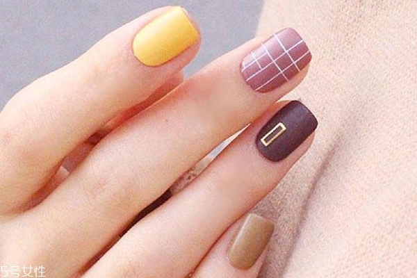 秋冬豆沙色美甲圖片2018 不管誰(shuí)做都好看 秋冬豆沙色美甲圖片2018 不管誰(shuí)做都好看