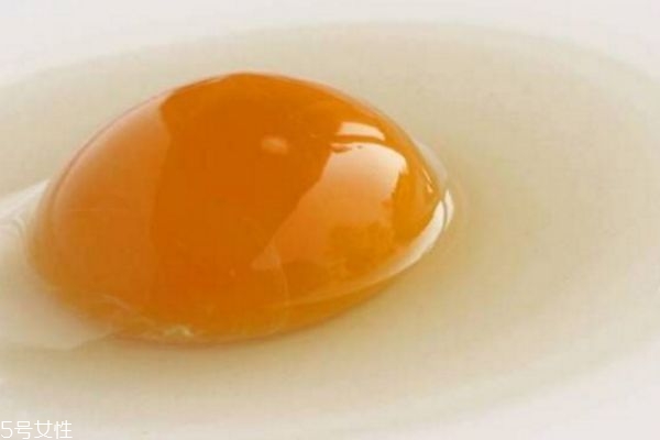 蛋清去黑頭多久做一次 diy去黑頭 蛋清去黑頭多久做一次 diy去黑頭