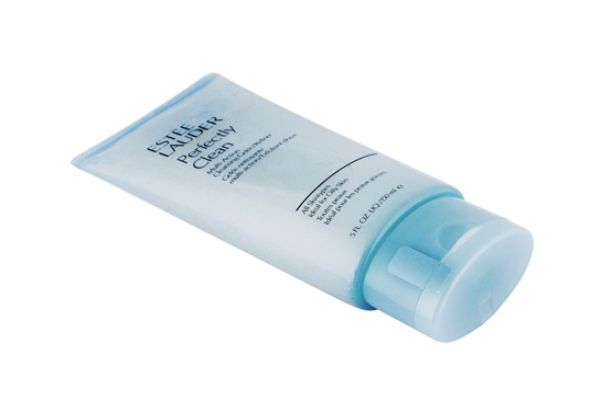 雅詩蘭黛洗面奶怎么用 雅詩蘭黛洗面奶推薦 雅詩蘭黛洗面奶怎么用 雅詩蘭黛洗面奶推薦