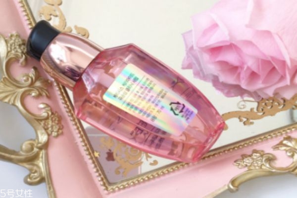 愛敬護(hù)發(fā)精油使用方法 柳巖都在用的護(hù)發(fā)神器 愛敬護(hù)發(fā)精油使用方法 柳巖都在用的護(hù)發(fā)神器