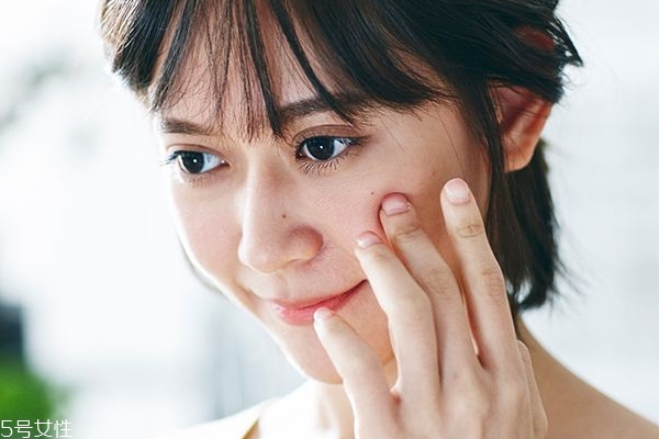 敷面膜為什么沒用 3大錯誤敷法 敷面膜為什么沒用 3大錯誤敷法