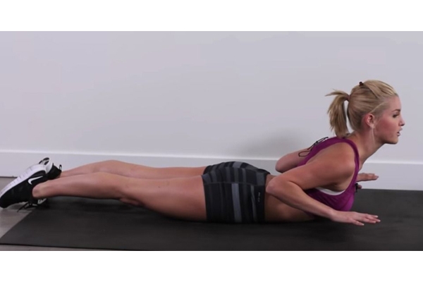 背部很厚怎么能瘦下來 美背線條靠運動 背部很厚怎么能瘦下來 美背線條靠運動