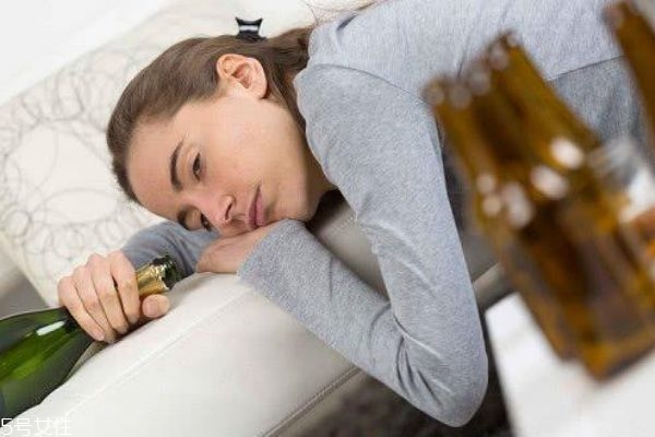 喝酒上臉的人酒量好嗎 喝酒上臉好不好 喝酒上臉的人酒量好嗎 喝酒上臉好不好