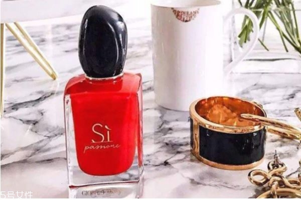 阿瑪尼紅色摯愛多少錢 阿瑪尼紅色摯愛女士香水 阿瑪尼紅色摯愛多少錢 阿瑪尼紅色摯愛女士香水