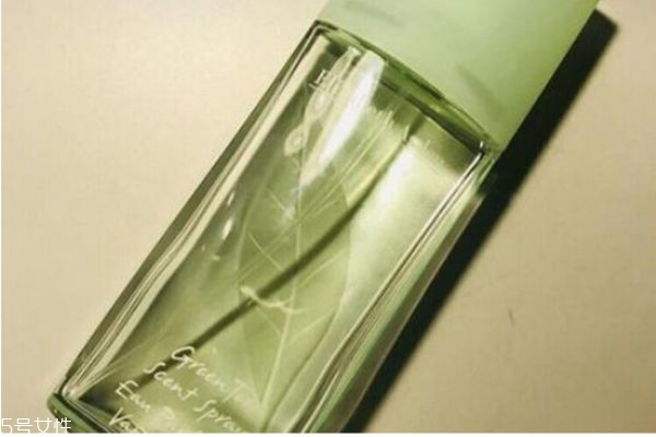 雅頓綠茶香水是什么味道 雅頓綠茶香水適合年齡 雅頓綠茶香水是什么味道 雅頓綠茶香水適合年齡