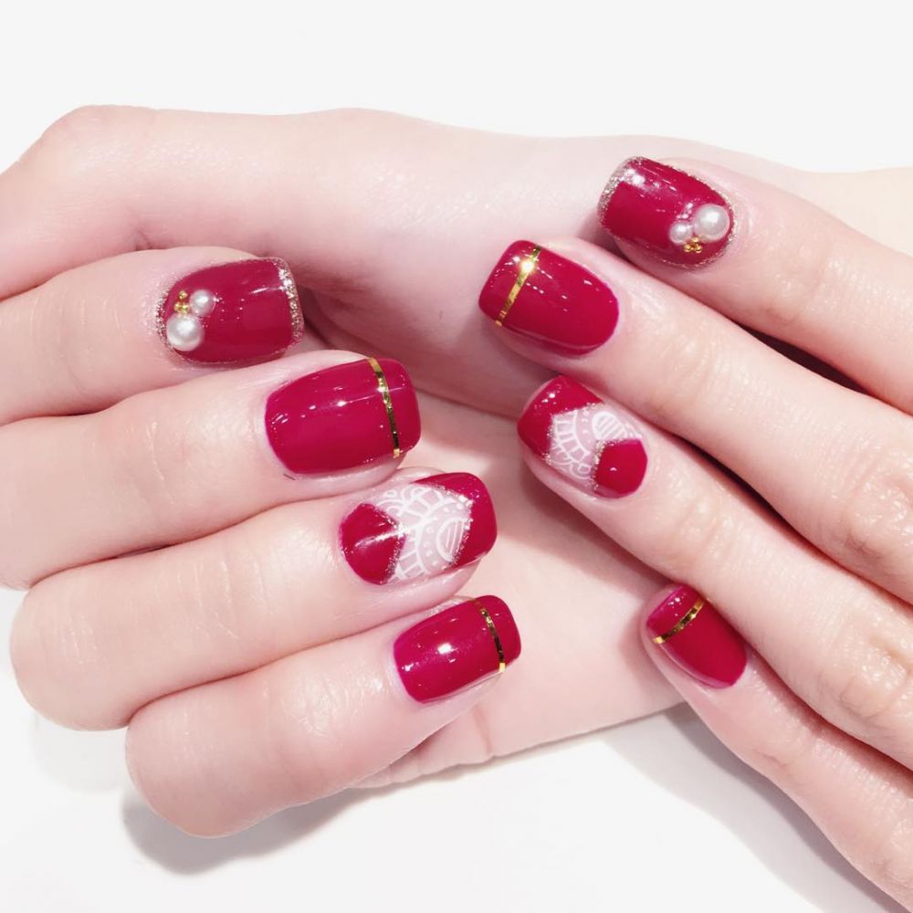 楓葉紅美甲圖片 冬季美甲楓葉紅 楓葉紅美甲圖片 冬季美甲楓葉紅