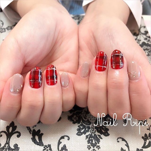 楓葉紅美甲圖片 冬季美甲楓葉紅 楓葉紅美甲圖片 冬季美甲楓葉紅