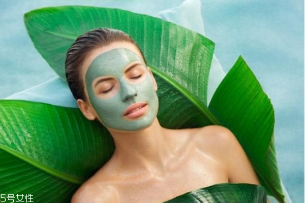 祛斑美白面膜有哪些 敷美白面膜的最佳時(shí)間 祛斑美白面膜有哪些 敷美白面膜的最佳時(shí)間