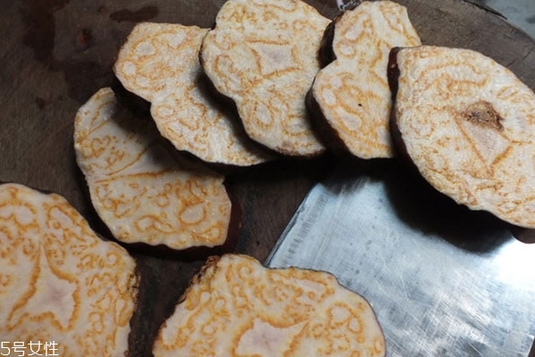 何首烏能治脫發(fā)嗎 不是人人都適用 何首烏能治脫發(fā)嗎 不是人人都適用