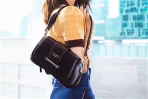 prada sidonie多少錢 認(rèn)準(zhǔn)專柜正品 prada sidonie多少錢 認(rèn)準(zhǔn)專柜正品