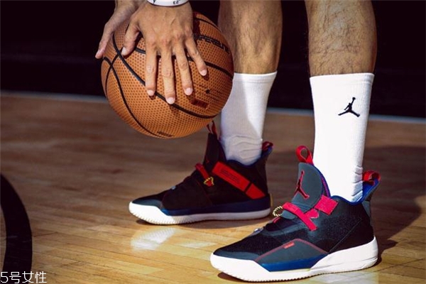 aj33適合什么位置 控衛(wèi)實戰(zhàn)首選 aj33適合什么位置 控衛(wèi)實戰(zhàn)首選