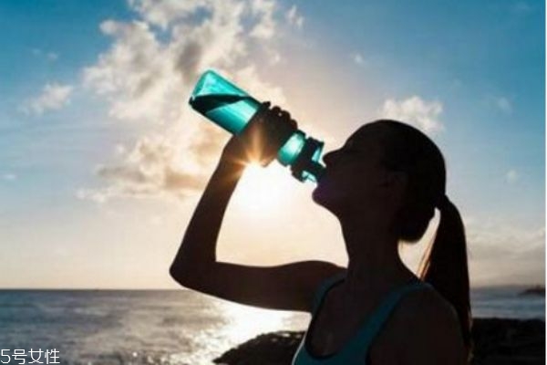 肥胖紋是胖了還是瘦了 消除肥胖紋最好的方法 肥胖紋是胖了還是瘦了 消除肥胖紋最好的方法