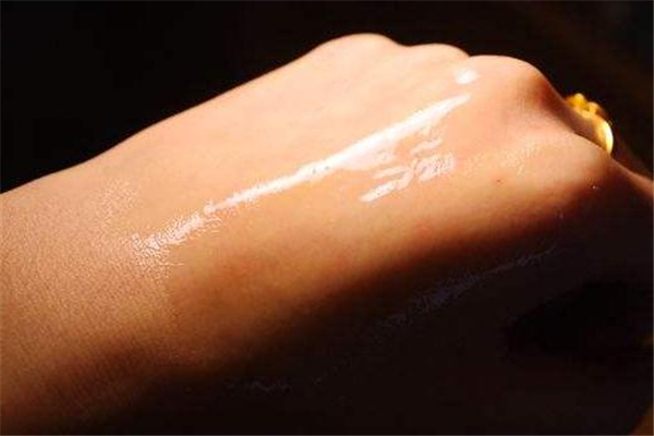 balea芭樂雅面霜價格 平價補(bǔ)水首選