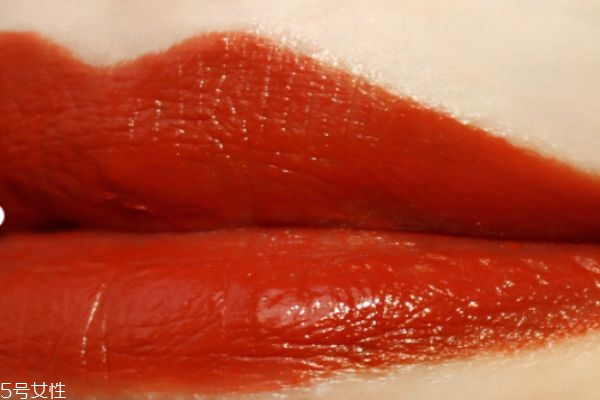 歐萊雅紛澤滋潤(rùn)唇膏試色 歐萊雅紛澤滋潤(rùn)口紅