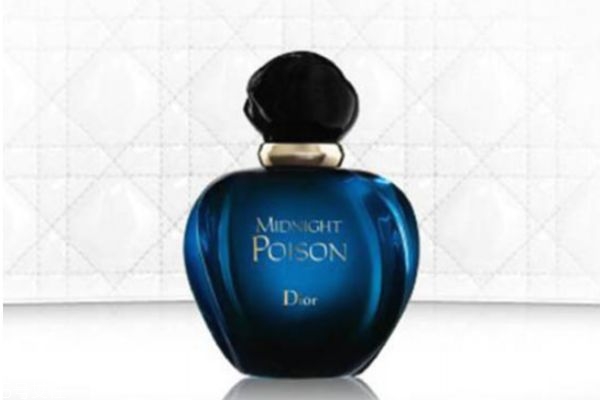 迪奧藍(lán)毒好聞嗎 迪奧藍(lán)毒女士香水香調(diào)