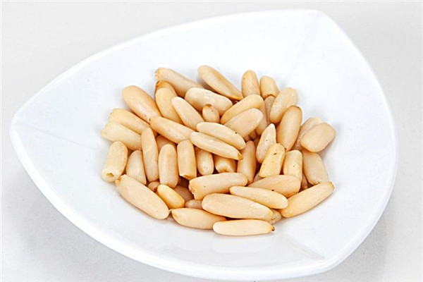 松子的神奇功效 快來認識松子吧 松子的神奇功效 快來認識松子吧