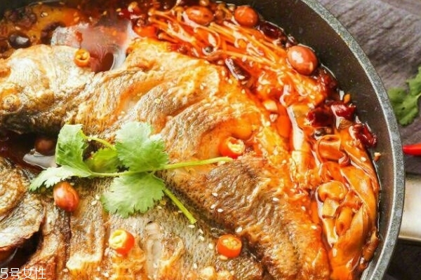 烤魚(yú)哪種魚(yú)好吃魚(yú)刺少 鱸魚(yú)是最佳選擇 烤魚(yú)哪種魚(yú)好吃魚(yú)刺少 鱸魚(yú)是最佳選擇