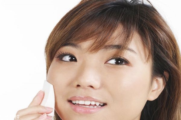 無(wú)泡潔面是什么 無(wú)泡潔面產(chǎn)品推薦 無(wú)泡潔面是什么 無(wú)泡潔面產(chǎn)品推薦