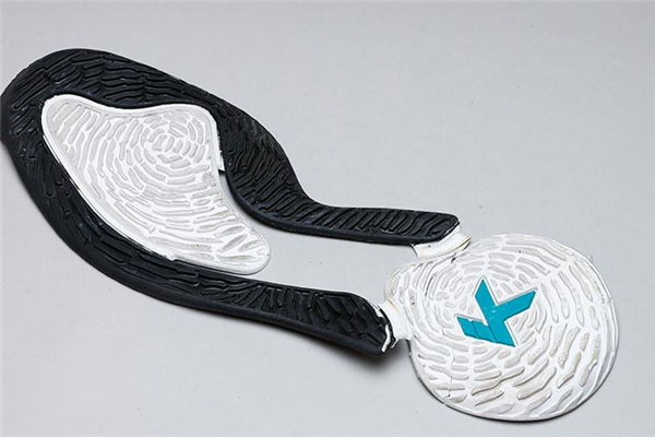 安踏kt4拆解報告 配置一目了然 安踏kt4拆解報告 配置一目了然