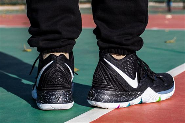 耐克歐文5緩震怎么樣 需要大體重踩開(kāi)