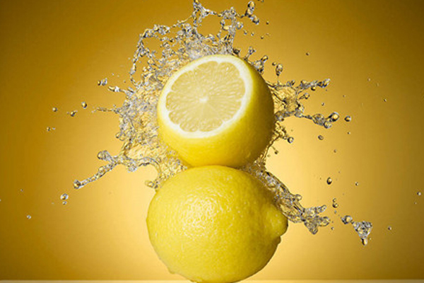 檸檬水減肥的的正確泡法 檸檬水減肥的的正確泡法