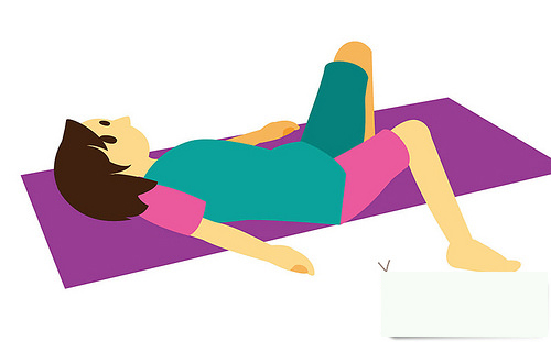 矯正脊骨改善眩暈、內(nèi)臟不適 教你根治腰痛