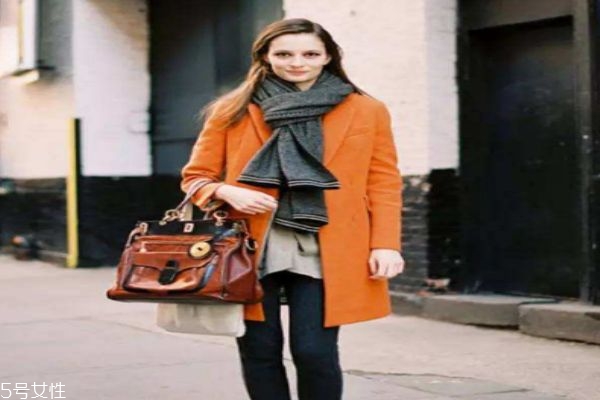 毛呢面料容易起球嗎 怎么防止毛呢面料起球 毛呢面料容易起球嗎 怎么防止毛呢面料起球