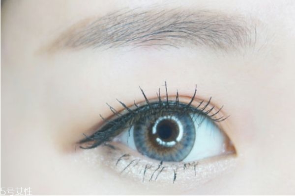 iu妝容教程 韓國(guó)可愛(ài)妝容畫法 iu妝容教程 韓國(guó)可愛(ài)妝容畫法