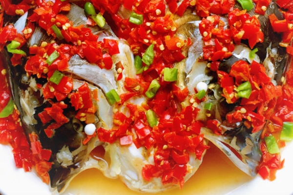 剁椒魚(yú)頭用什么魚(yú) 胖頭魚(yú)最佳 剁椒魚(yú)頭用什么魚(yú) 胖頭魚(yú)最佳