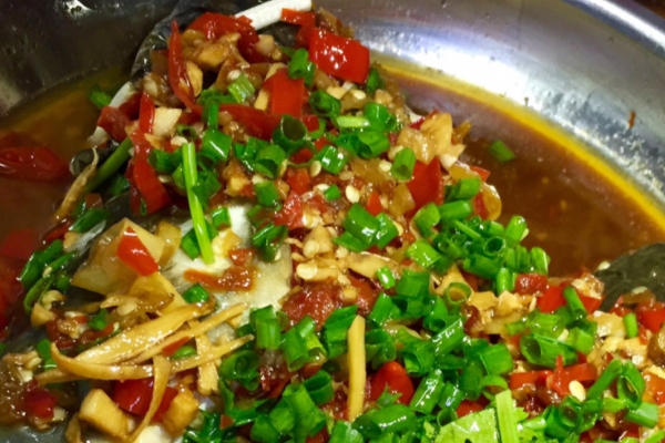 剁椒魚頭能放醋嗎 可以適當放一些 剁椒魚頭能放醋嗎 可以適當放一些