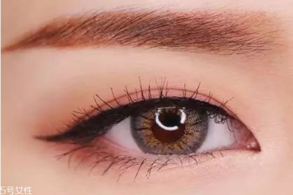 允兒妝容畫法步驟 韓國妝容的畫法 允兒妝容畫法步驟 韓國妝容的畫法