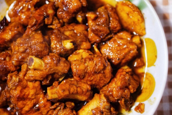 紅燒排骨有點苦怎么辦 這樣拯救它 紅燒排骨有點苦怎么辦 這樣拯救它