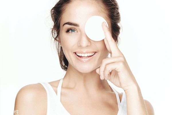 卸妝凝膠能天天用嗎 卸妝凝膠使用注意事項 卸妝凝膠能天天用嗎 卸妝凝膠使用注意事項