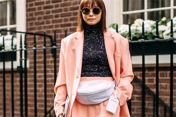 珊瑚橙配什么顏色好看 今年最火的流行色 珊瑚橙配什么顏色好看 今年最火的流行色