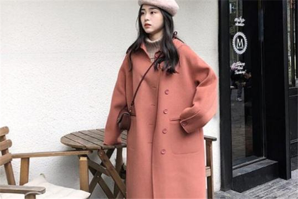 珊瑚橙配什么顏色好看 今年最火的流行色 珊瑚橙配什么顏色好看 今年最火的流行色