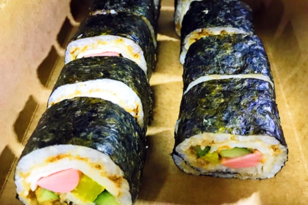 壽司是冷的還是熱的 一般都是冷的 壽司是冷的還是熱的 一般都是冷的