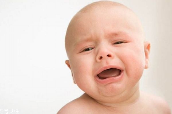 寶寶什么時(shí)候剃胎發(fā)好 三個(gè)月以上 寶寶什么時(shí)候剃胎發(fā)好 三個(gè)月以上