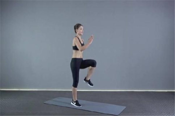 高抬腿可以瘦腿嗎 肯定是有效的 高抬腿可以瘦腿嗎 肯定是有效的